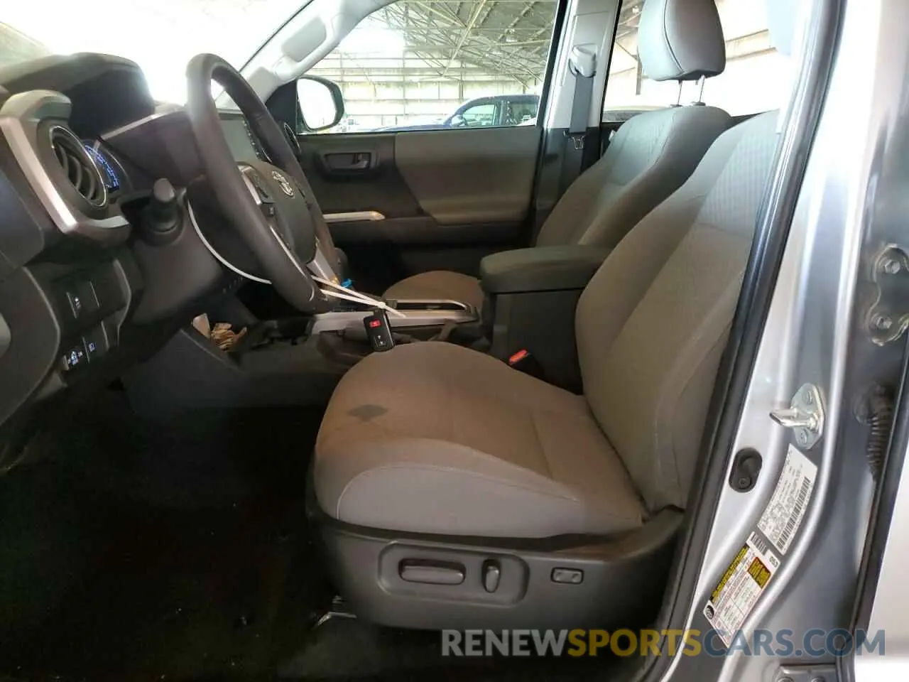 7 fotografías del automóvil dañado 3TMAZ5CN4PM202622 TOYOTA TACOMA 2023