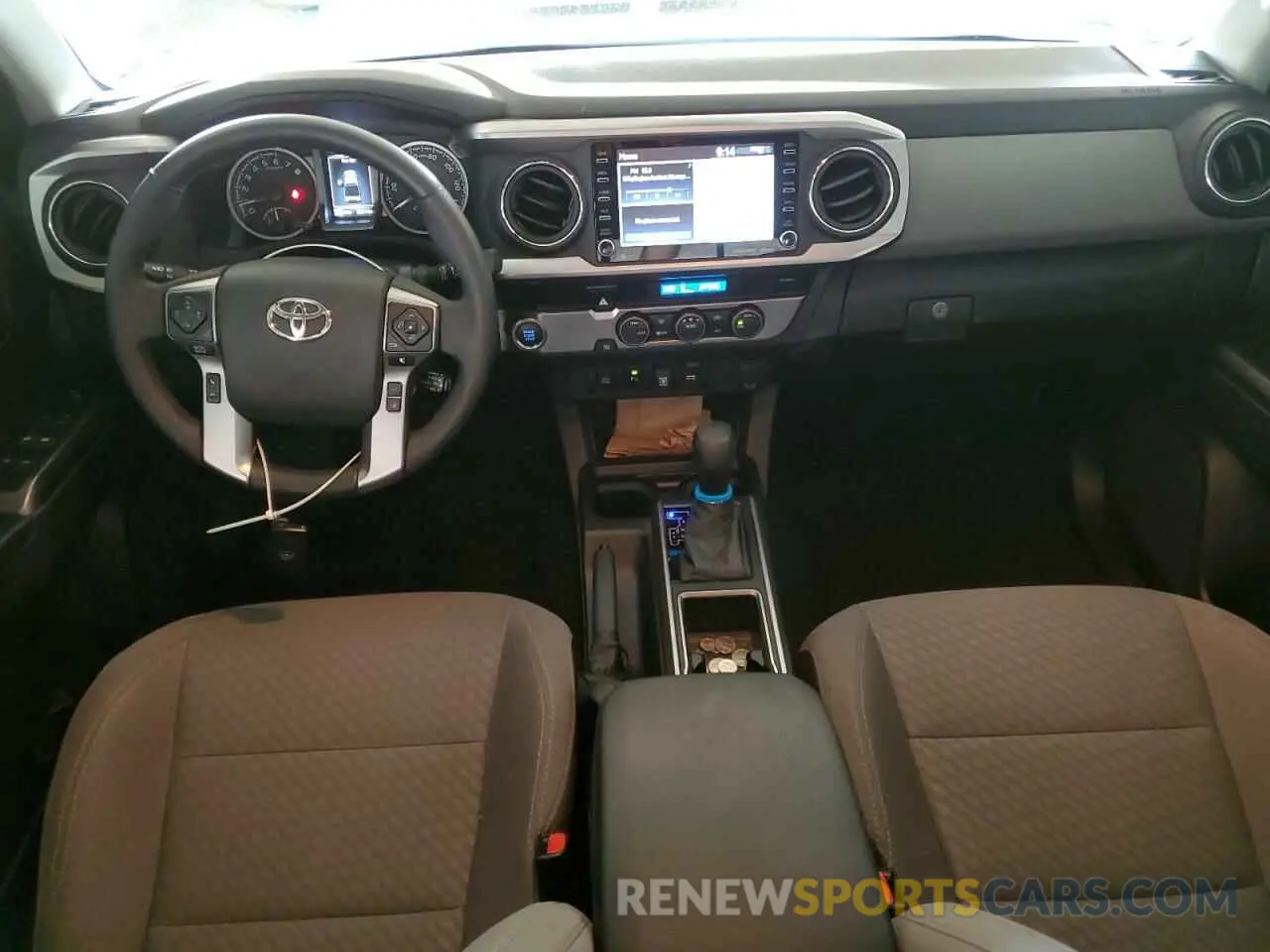 8 fotografías del automóvil dañado 3TMAZ5CN4PM202622 TOYOTA TACOMA 2023
