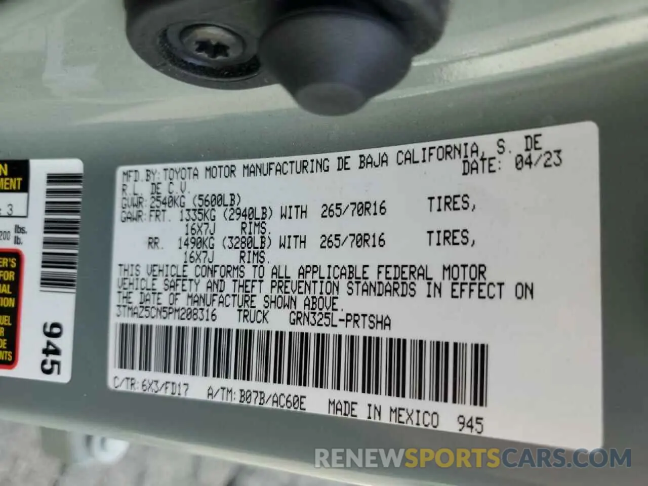 13 fotografías del automóvil dañado 3TMAZ5CN5PM208316 TOYOTA TACOMA 2023