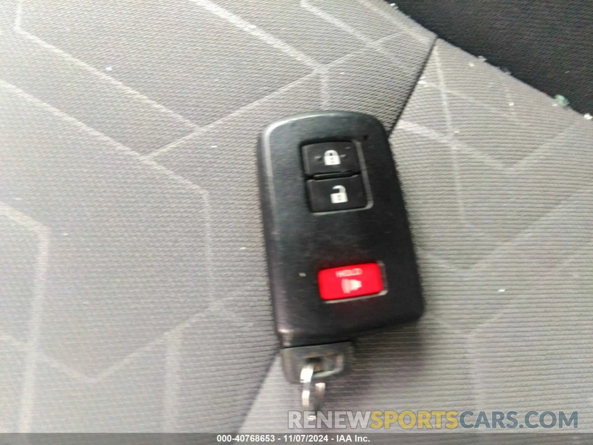11 fotografías del automóvil dañado 3TMAZ5CN5PM215847 TOYOTA TACOMA 2023