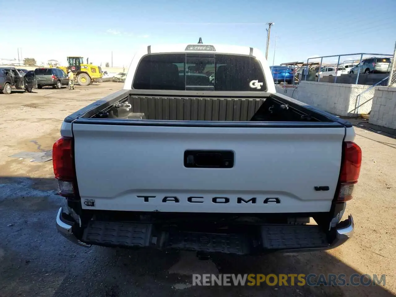 6 fotografías del automóvil dañado 3TMAZ5CN6PM202721 TOYOTA TACOMA 2023