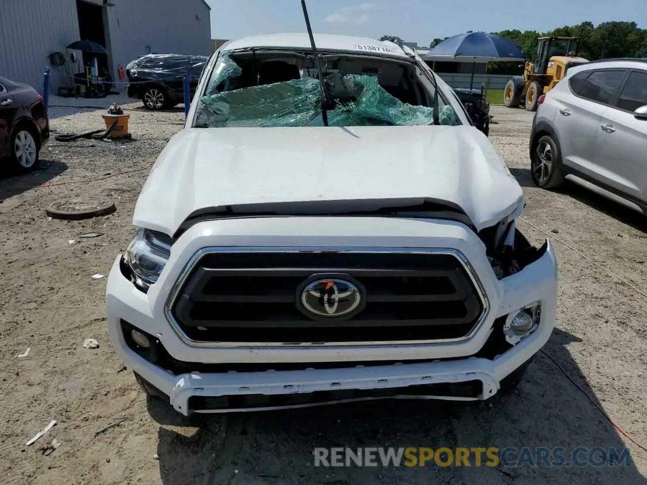 5 fotografías del automóvil dañado 3TMAZ5CN6PM215064 TOYOTA TACOMA 2023