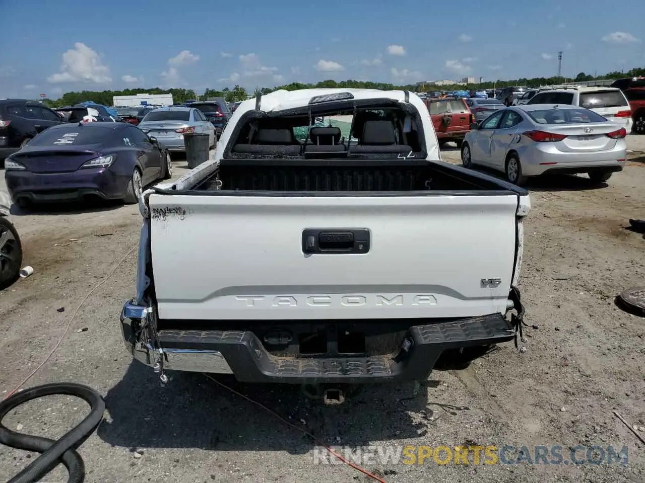 6 fotografías del automóvil dañado 3TMAZ5CN6PM215064 TOYOTA TACOMA 2023