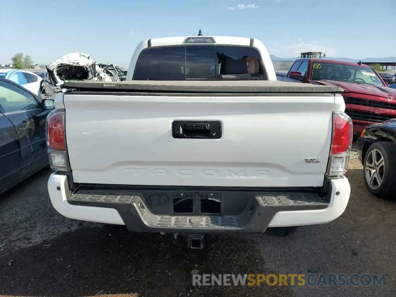 6 fotografías del automóvil dañado 3TMAZ5CN6PM216781 TOYOTA TACOMA 2023