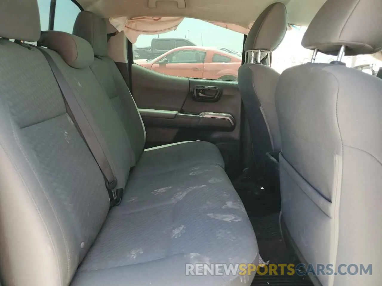 10 fotografías del automóvil dañado 3TMAZ5CN7PM201884 TOYOTA TACOMA 2023