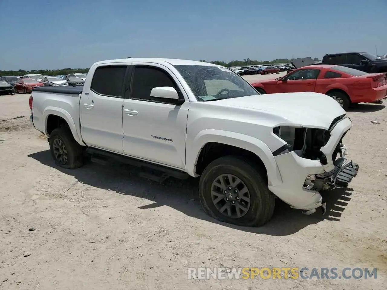 4 fotografías del automóvil dañado 3TMAZ5CN7PM201884 TOYOTA TACOMA 2023