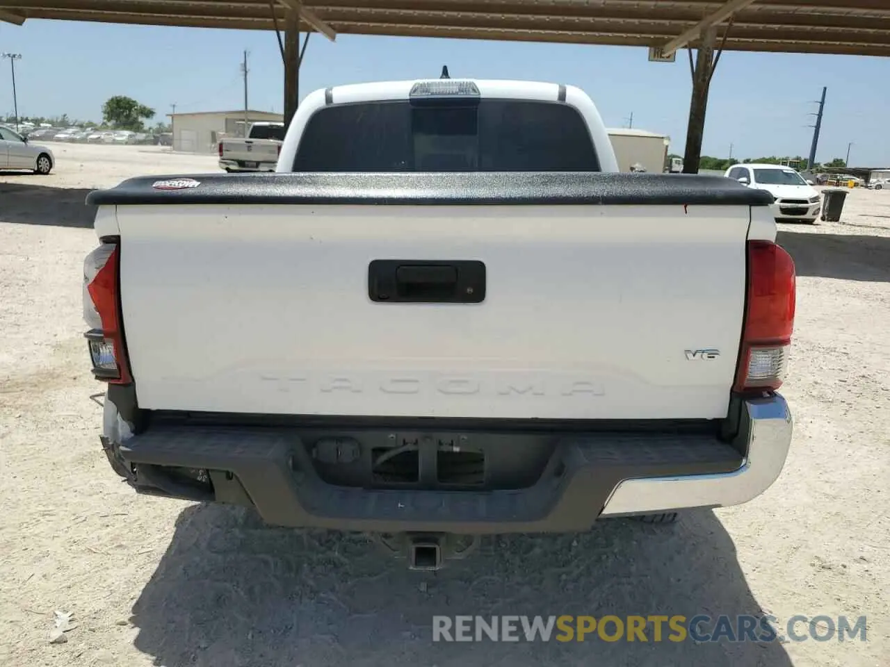 6 fotografías del automóvil dañado 3TMAZ5CN7PM201884 TOYOTA TACOMA 2023