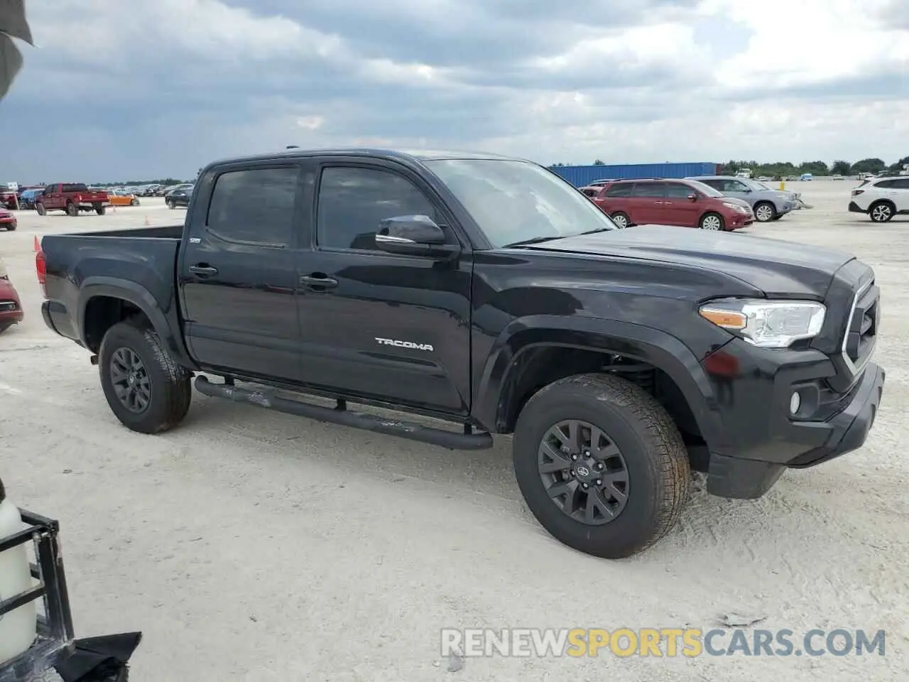 4 fotografías del automóvil dañado 3TMAZ5CN7PM213971 TOYOTA TACOMA 2023