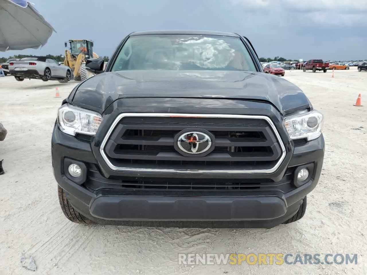 5 fotografías del automóvil dañado 3TMAZ5CN7PM213971 TOYOTA TACOMA 2023