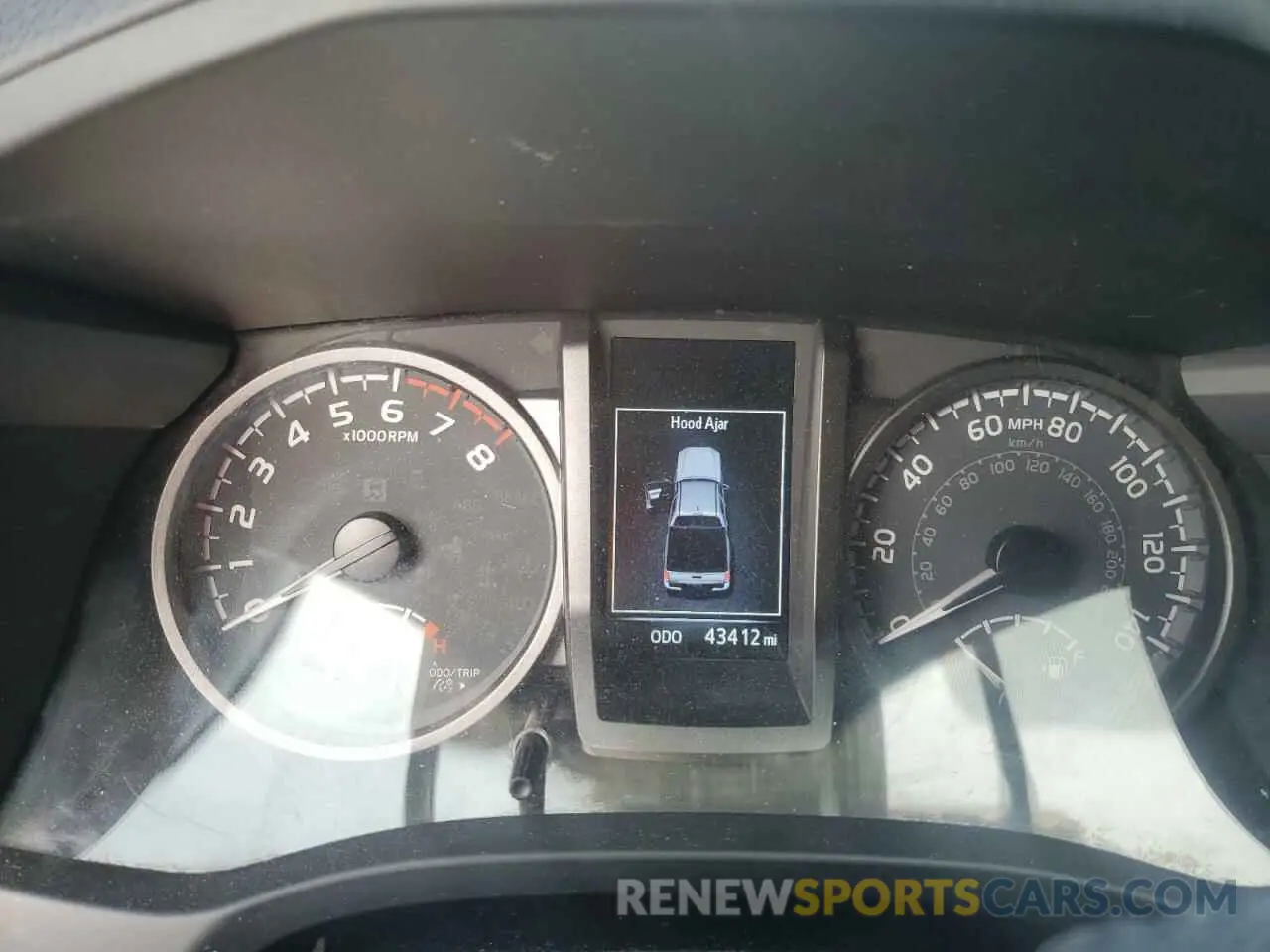 9 fotografías del automóvil dañado 3TMAZ5CN8PM197537 TOYOTA TACOMA 2023