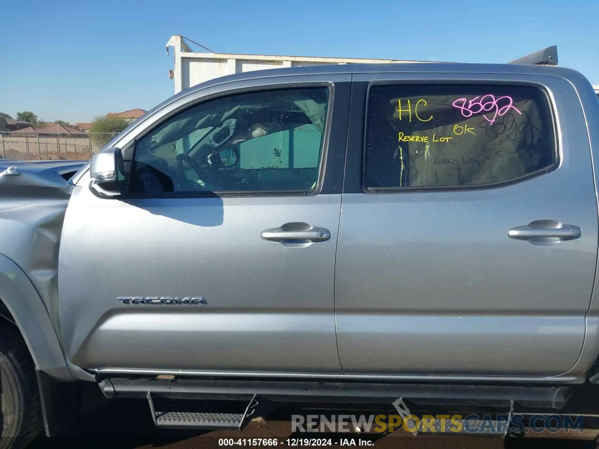 14 fotografías del automóvil dañado 3TMAZ5CN8PM205412 TOYOTA TACOMA 2023