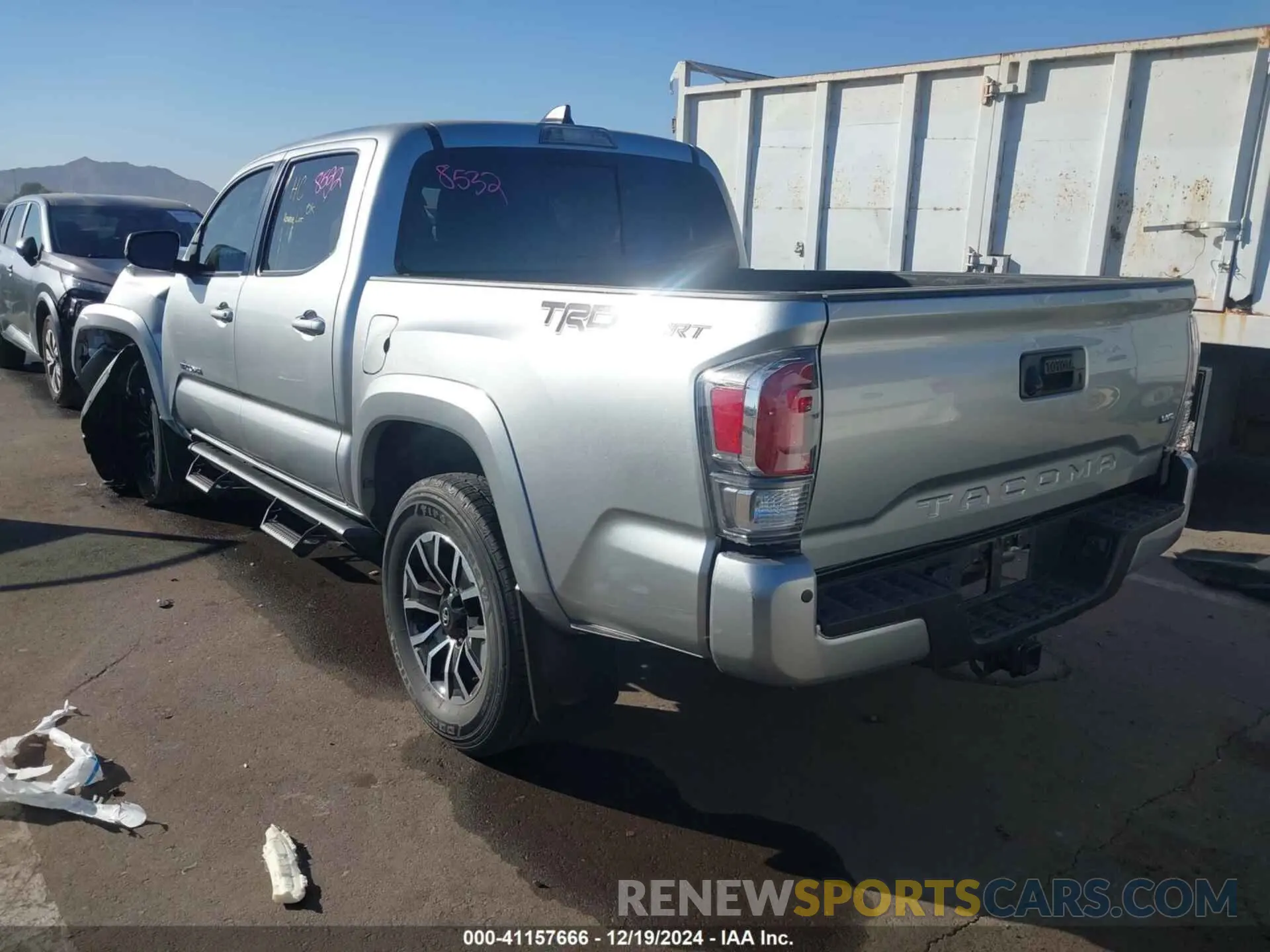 3 fotografías del automóvil dañado 3TMAZ5CN8PM205412 TOYOTA TACOMA 2023