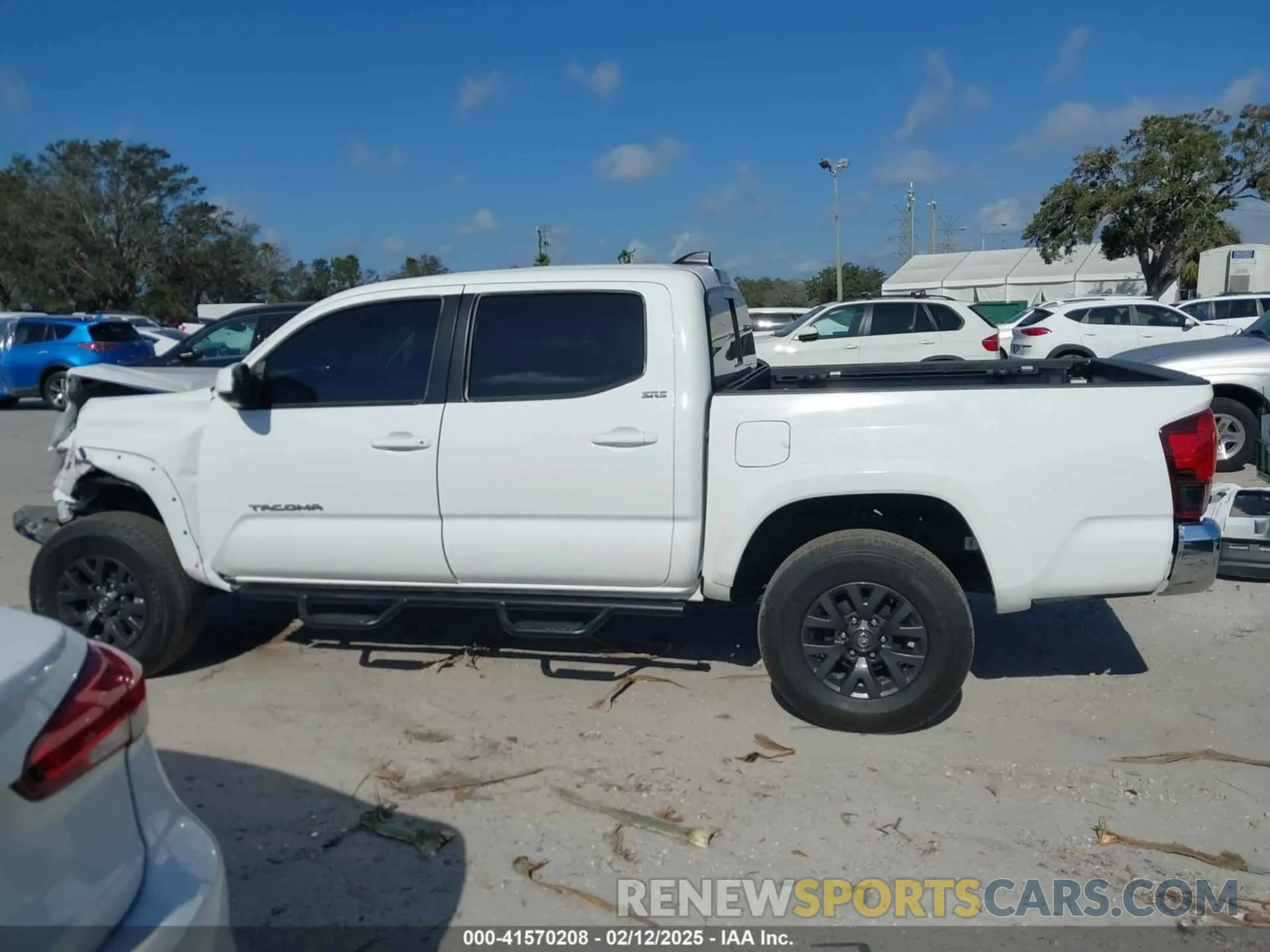 15 fotografías del automóvil dañado 3TMAZ5CN8PM217687 TOYOTA TACOMA 2023