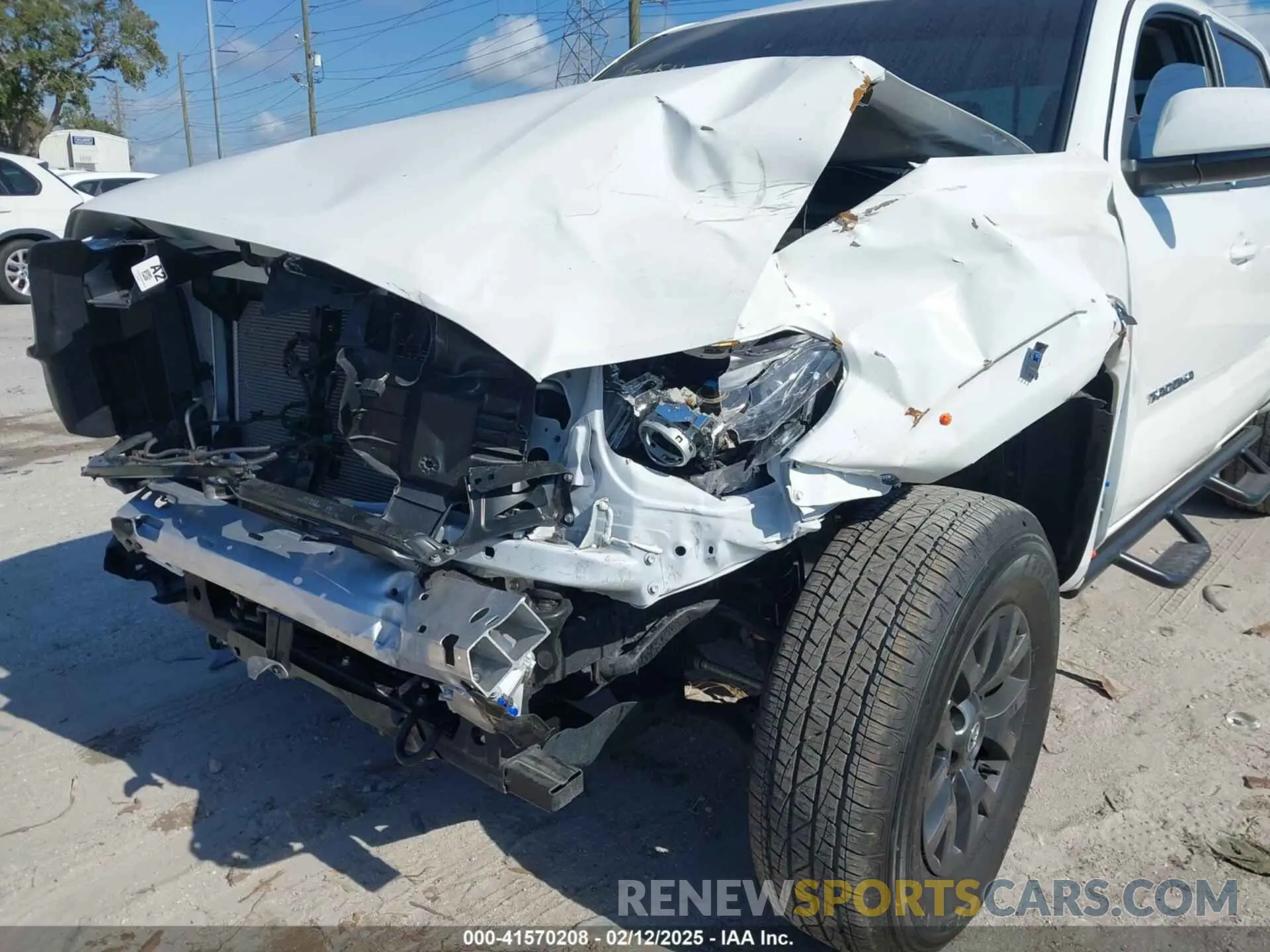 6 fotografías del automóvil dañado 3TMAZ5CN8PM217687 TOYOTA TACOMA 2023