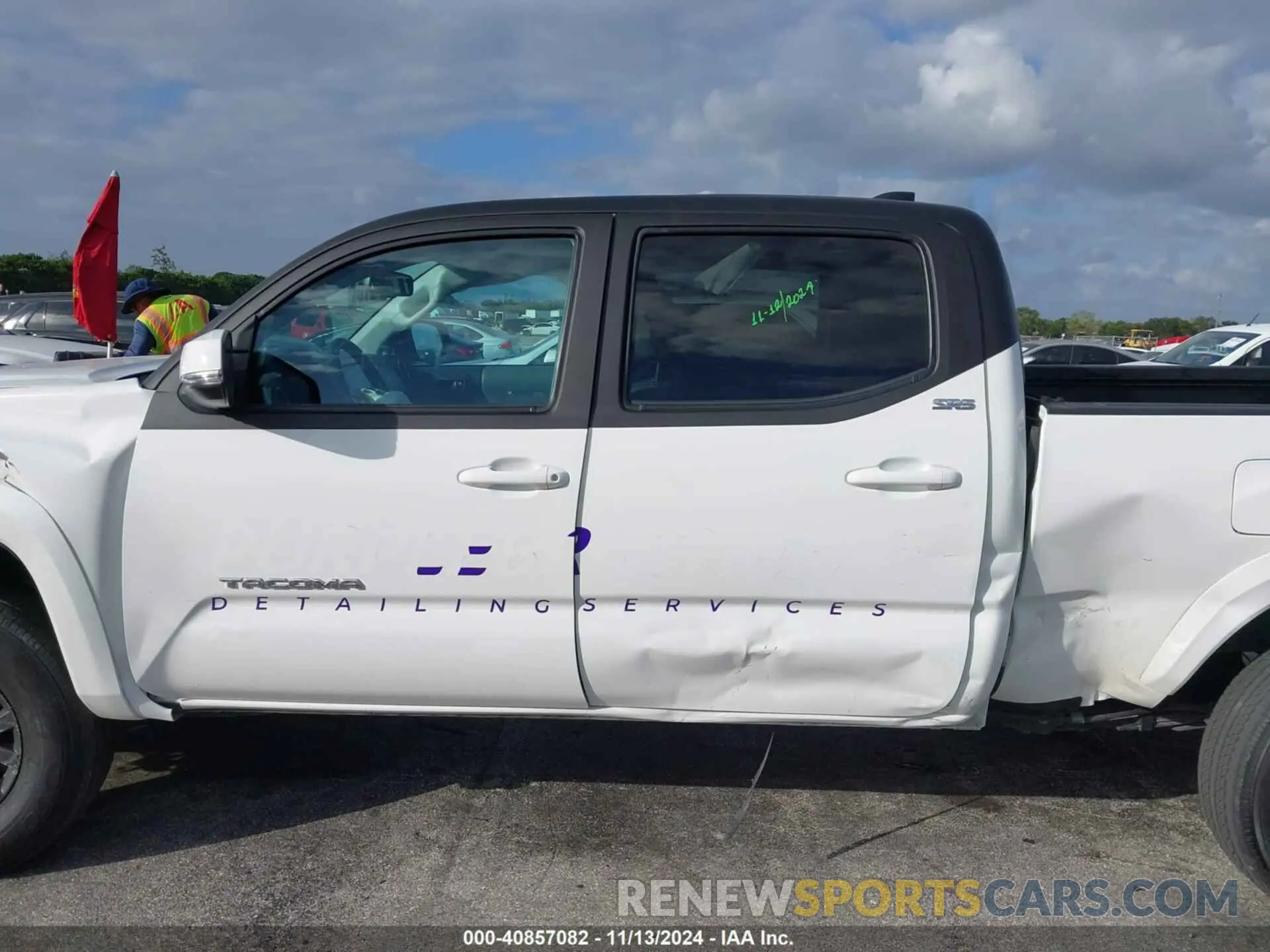 14 fotografías del automóvil dañado 3TMBZ5DN0PM039311 TOYOTA TACOMA 2023