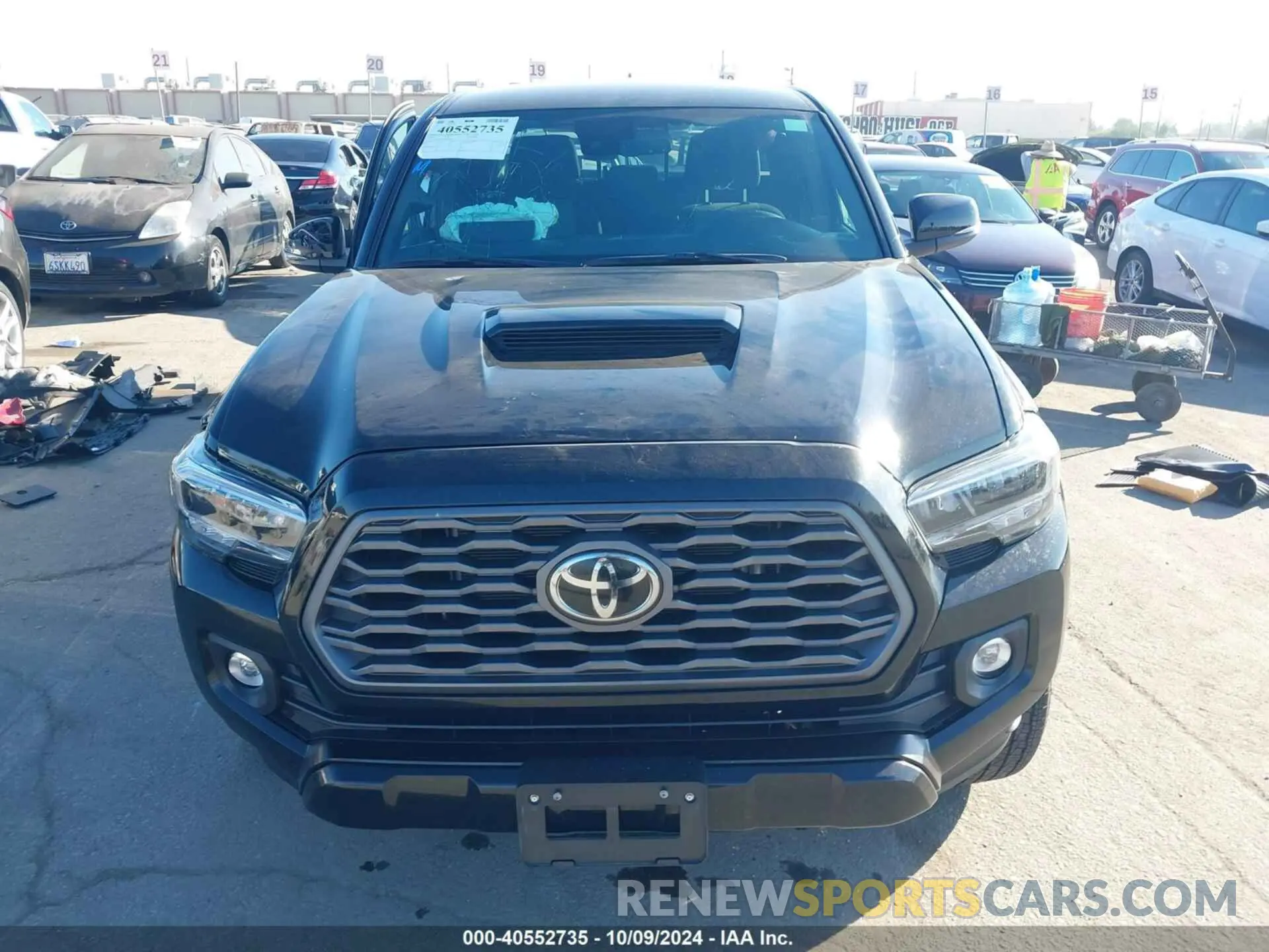 12 fotografías del automóvil dañado 3TMBZ5DN2PM040802 TOYOTA TACOMA 2023