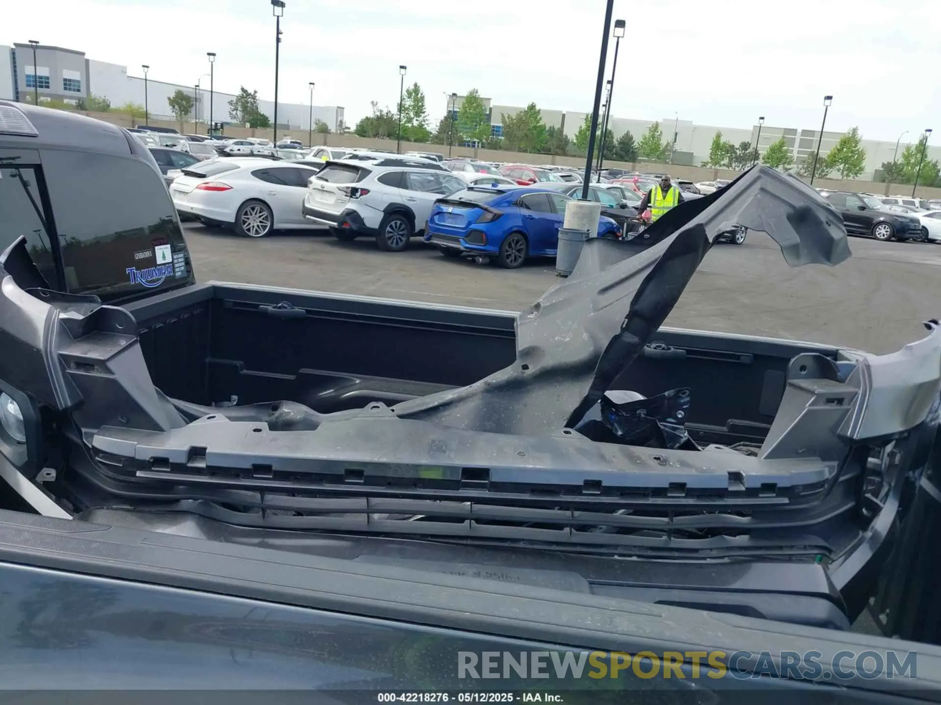 12 fotografías del automóvil dañado 3TMBZ5DN3PM038637 TOYOTA TACOMA 2023