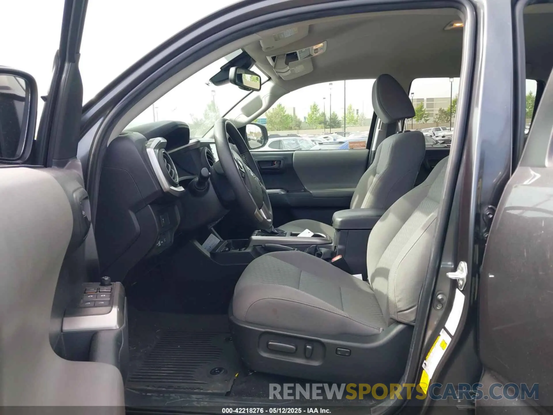 5 fotografías del automóvil dañado 3TMBZ5DN3PM038637 TOYOTA TACOMA 2023