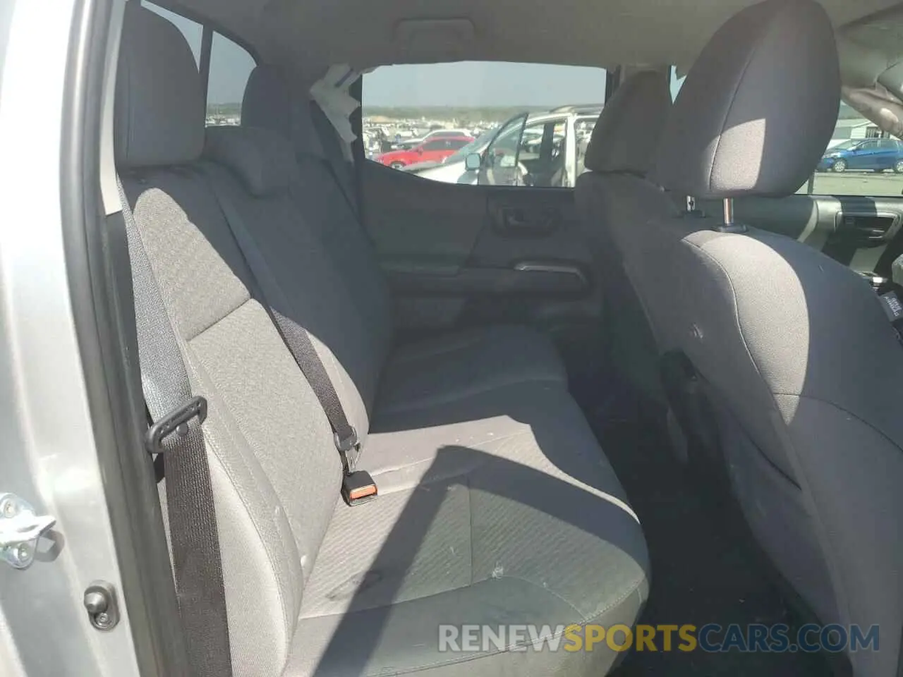 10 fotografías del automóvil dañado 3TMBZ5DN3PM040131 TOYOTA TACOMA 2023