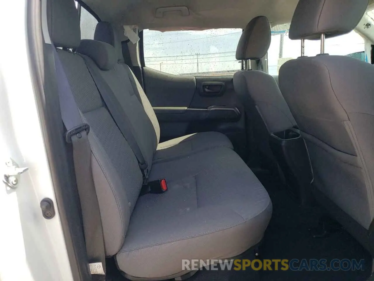 10 fotografías del automóvil dañado 3TMBZ5DN6PM039877 TOYOTA TACOMA 2023