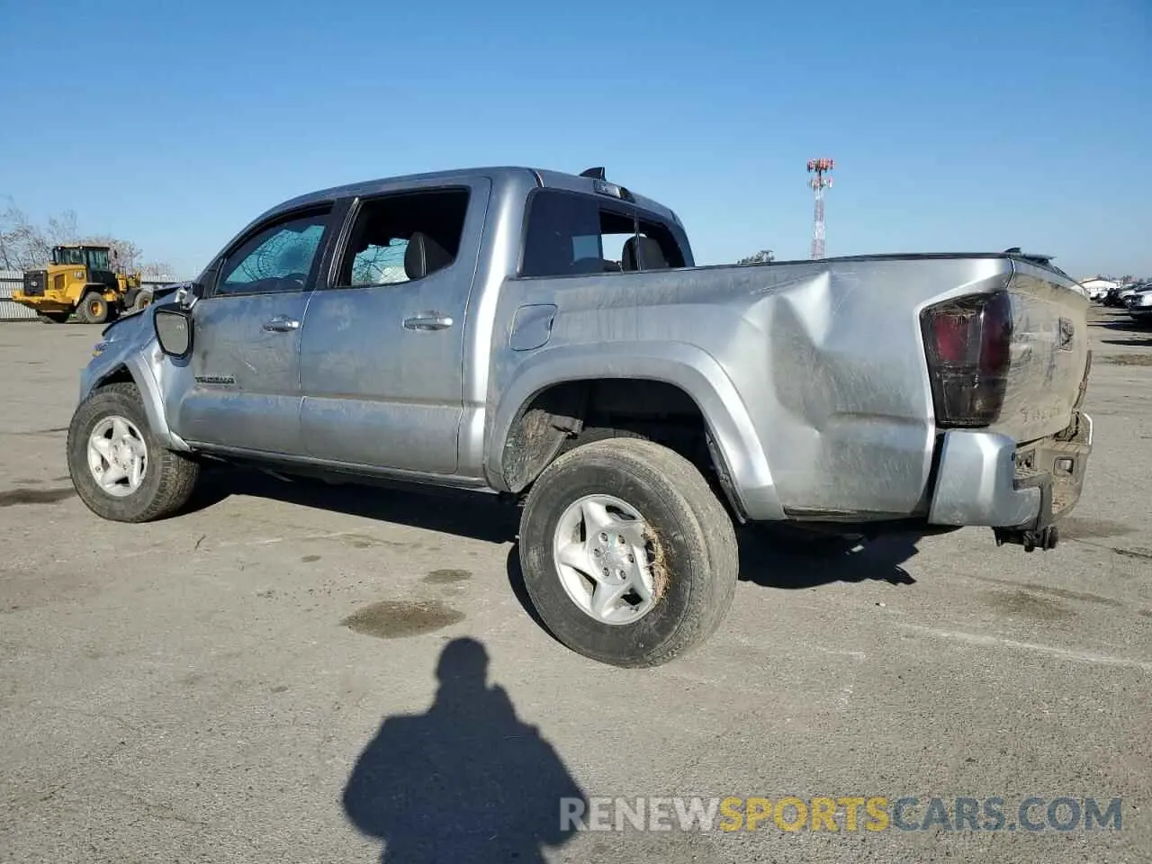 2 fotografías del automóvil dañado 3TMCZ5AN0PM538974 TOYOTA TACOMA 2023