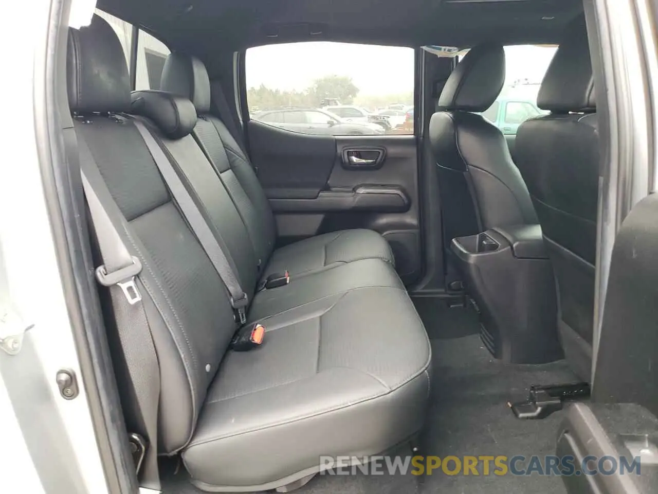 10 fotografías del automóvil dañado 3TMCZ5AN0PM552115 TOYOTA TACOMA 2023