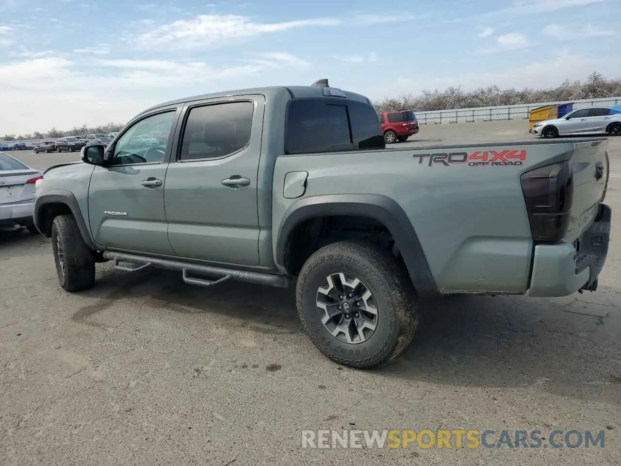 2 fotografías del automóvil dañado 3TMCZ5AN0PM606660 TOYOTA TACOMA 2023