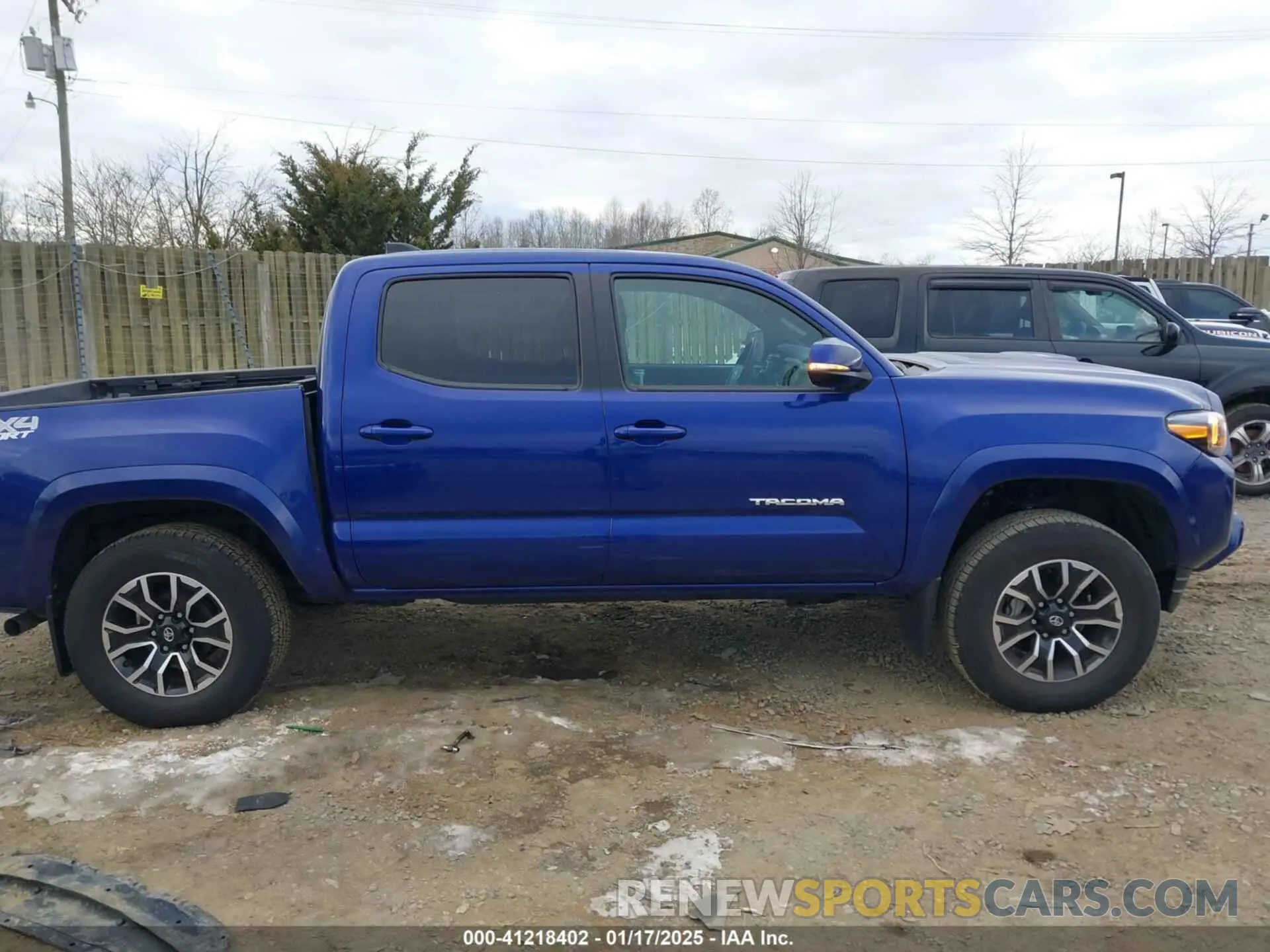 13 fotografías del automóvil dañado 3TMCZ5AN0PM640288 TOYOTA TACOMA 2023