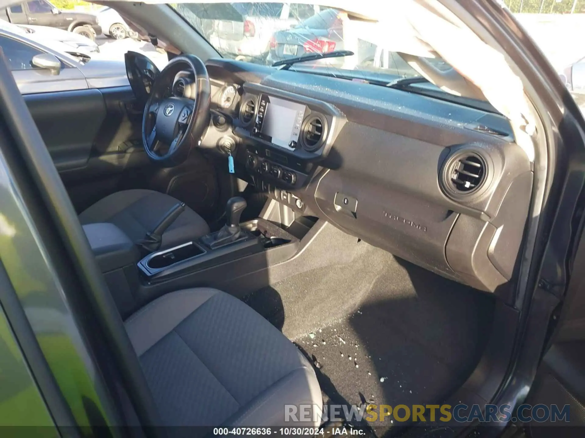 5 fotografías del automóvil dañado 3TMCZ5AN1PM542662 TOYOTA TACOMA 2023