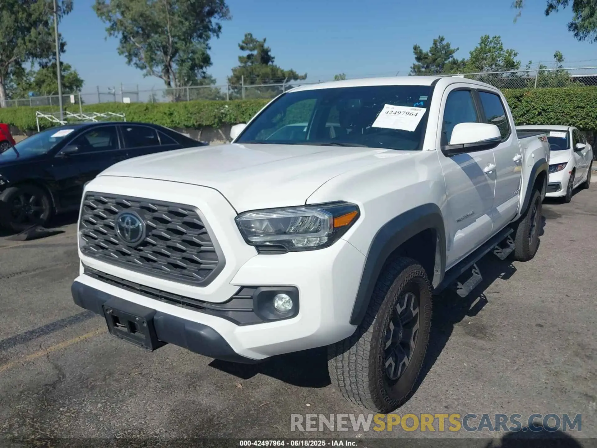 6 fotografías del automóvil dañado 3TMCZ5AN1PM574799 TOYOTA TACOMA 2023