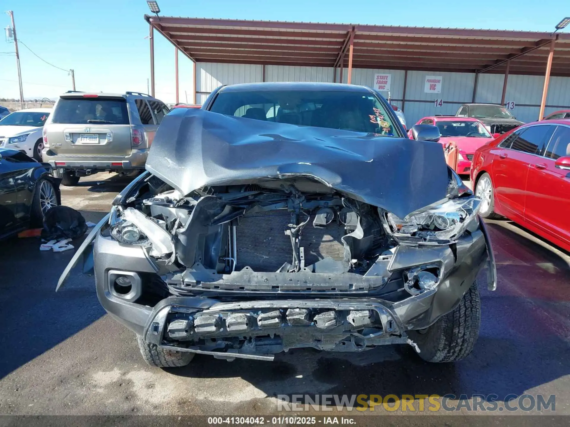 12 fotografías del automóvil dañado 3TMCZ5AN1PM579100 TOYOTA TACOMA 2023