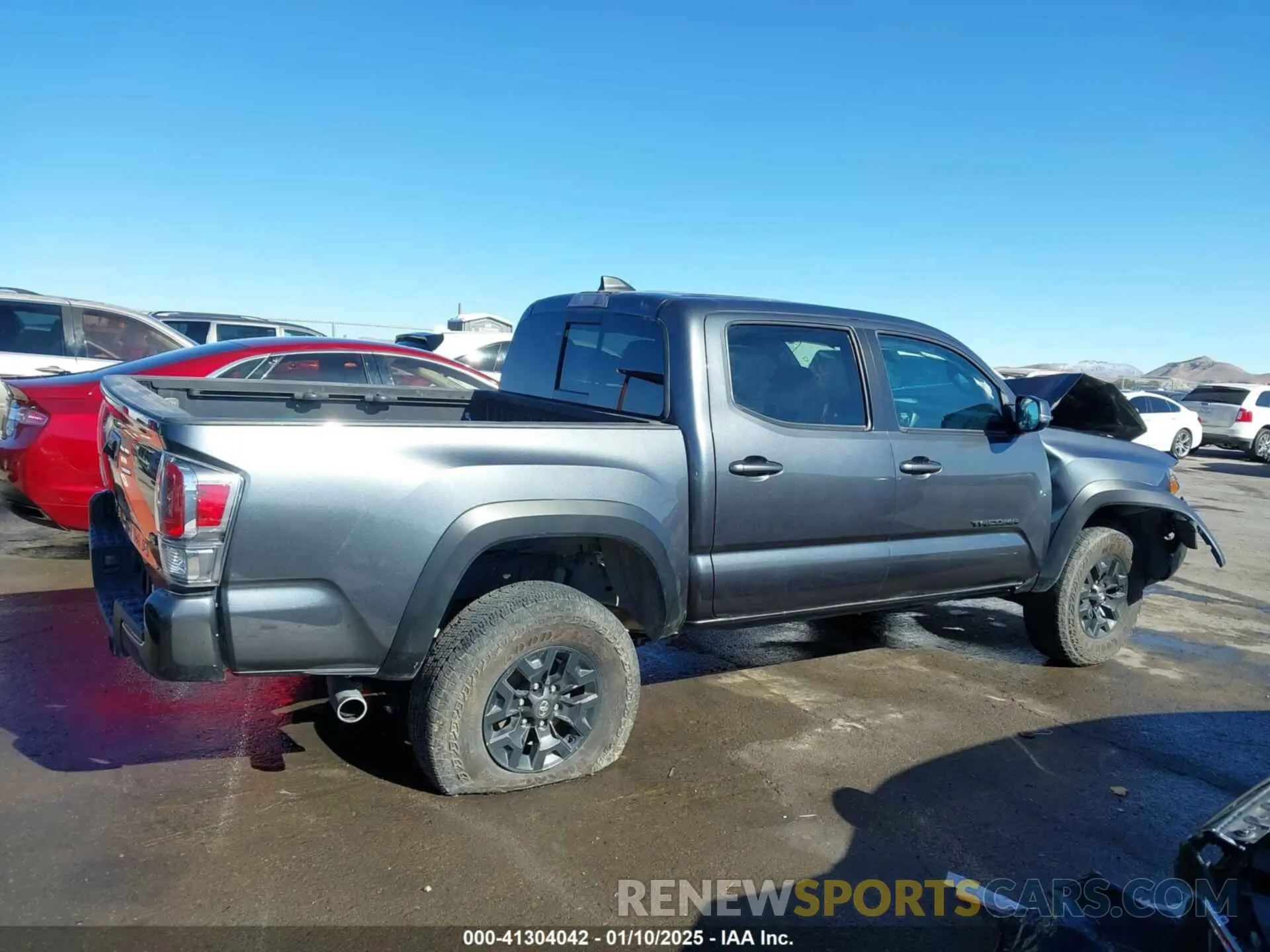 13 fotografías del automóvil dañado 3TMCZ5AN1PM579100 TOYOTA TACOMA 2023