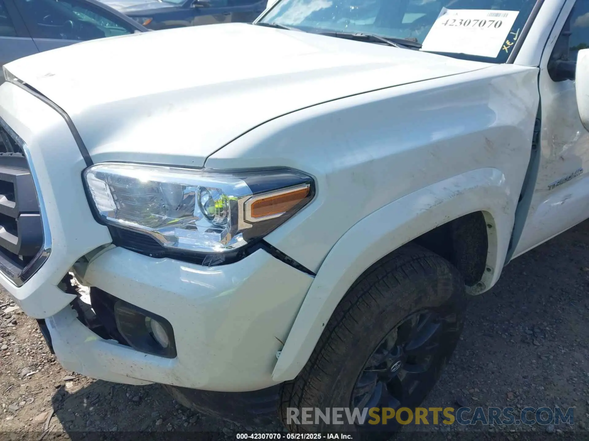 19 fotografías del automóvil dañado 3TMCZ5AN1PM580022 TOYOTA TACOMA 2023