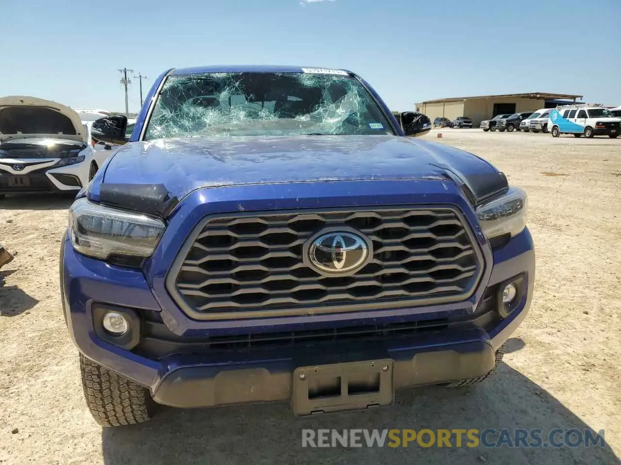 5 fotografías del automóvil dañado 3TMCZ5AN1PM634435 TOYOTA TACOMA 2023
