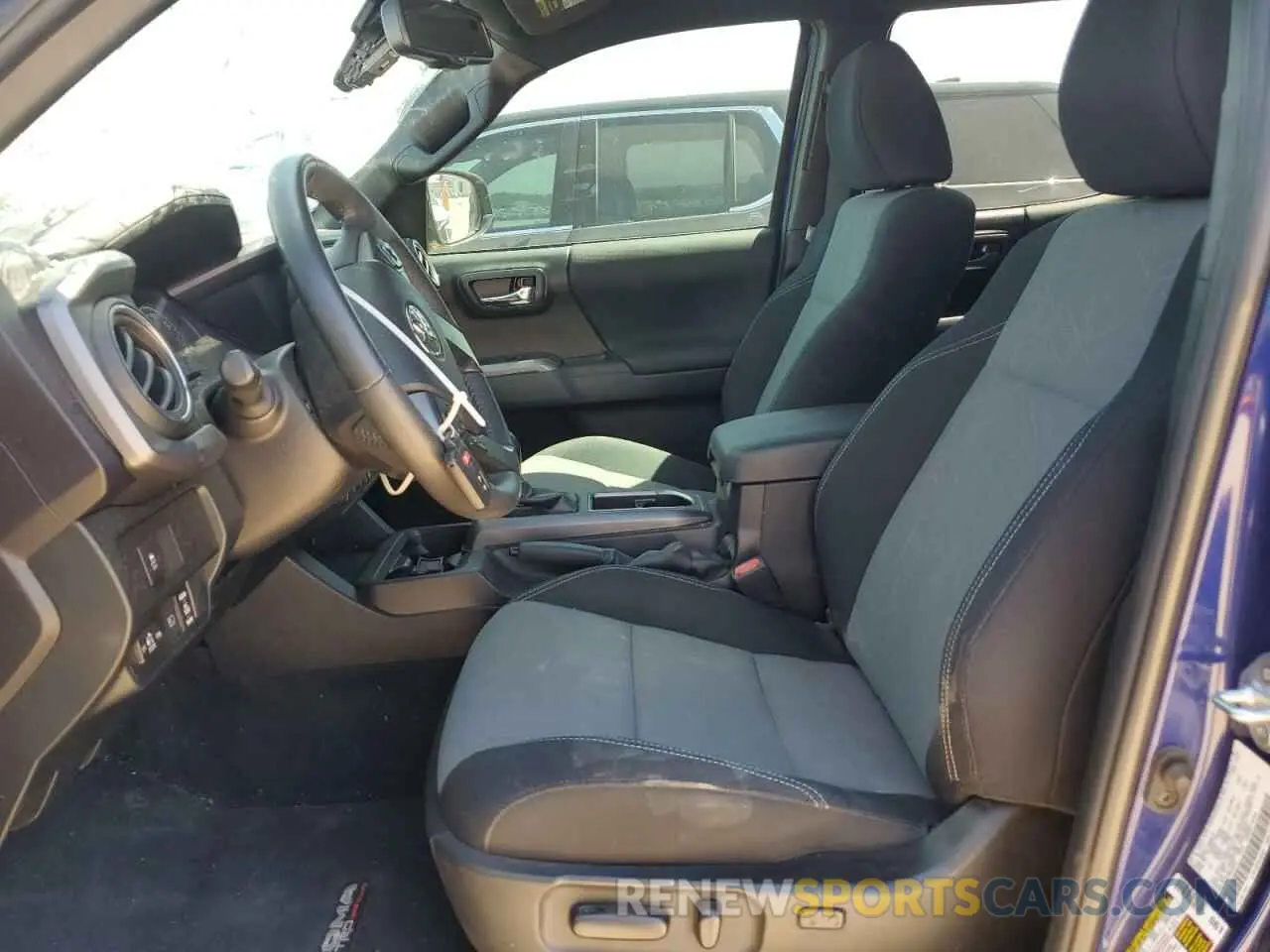 7 fotografías del automóvil dañado 3TMCZ5AN1PM634435 TOYOTA TACOMA 2023