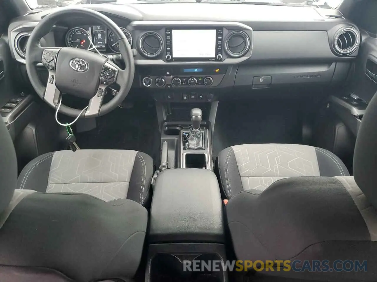 8 fotografías del automóvil dañado 3TMCZ5AN1PM640476 TOYOTA TACOMA 2023