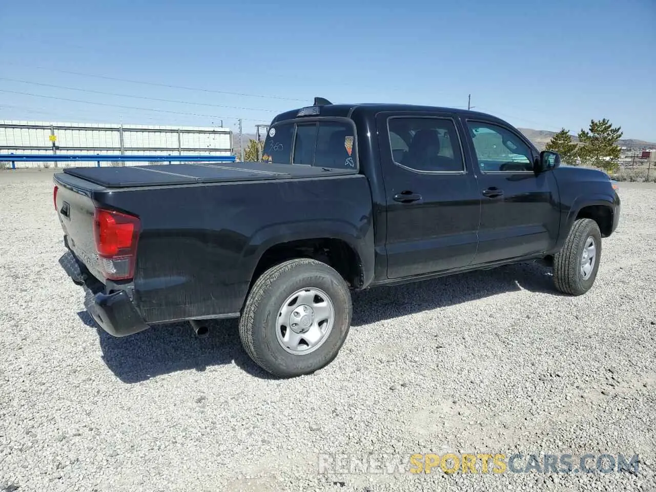 3 fotografías del automóvil dañado 3TMCZ5AN1PM643457 TOYOTA TACOMA 2023