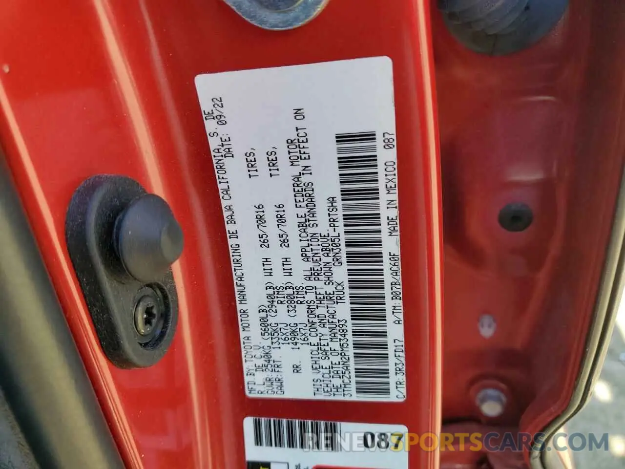 12 fotografías del automóvil dañado 3TMCZ5AN2PM534893 TOYOTA TACOMA 2023
