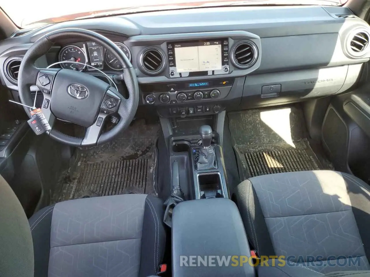 8 fotografías del automóvil dañado 3TMCZ5AN2PM534893 TOYOTA TACOMA 2023