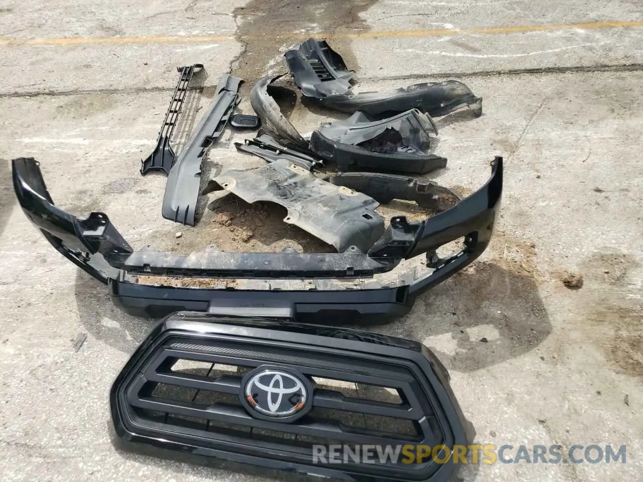 12 fotografías del automóvil dañado 3TMCZ5AN2PM536952 TOYOTA TACOMA 2023