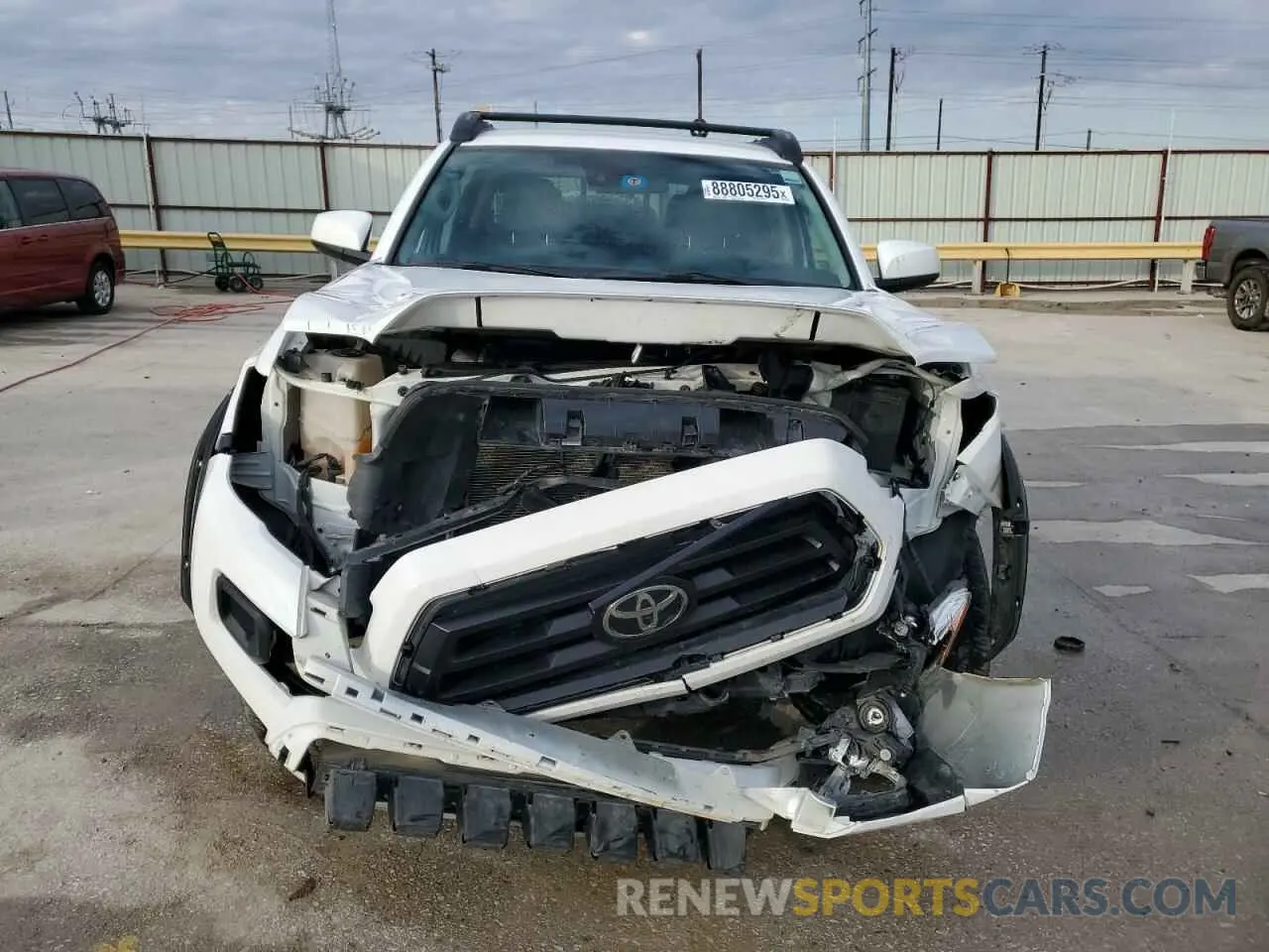 5 fotografías del automóvil dañado 3TMCZ5AN2PM546204 TOYOTA TACOMA 2023