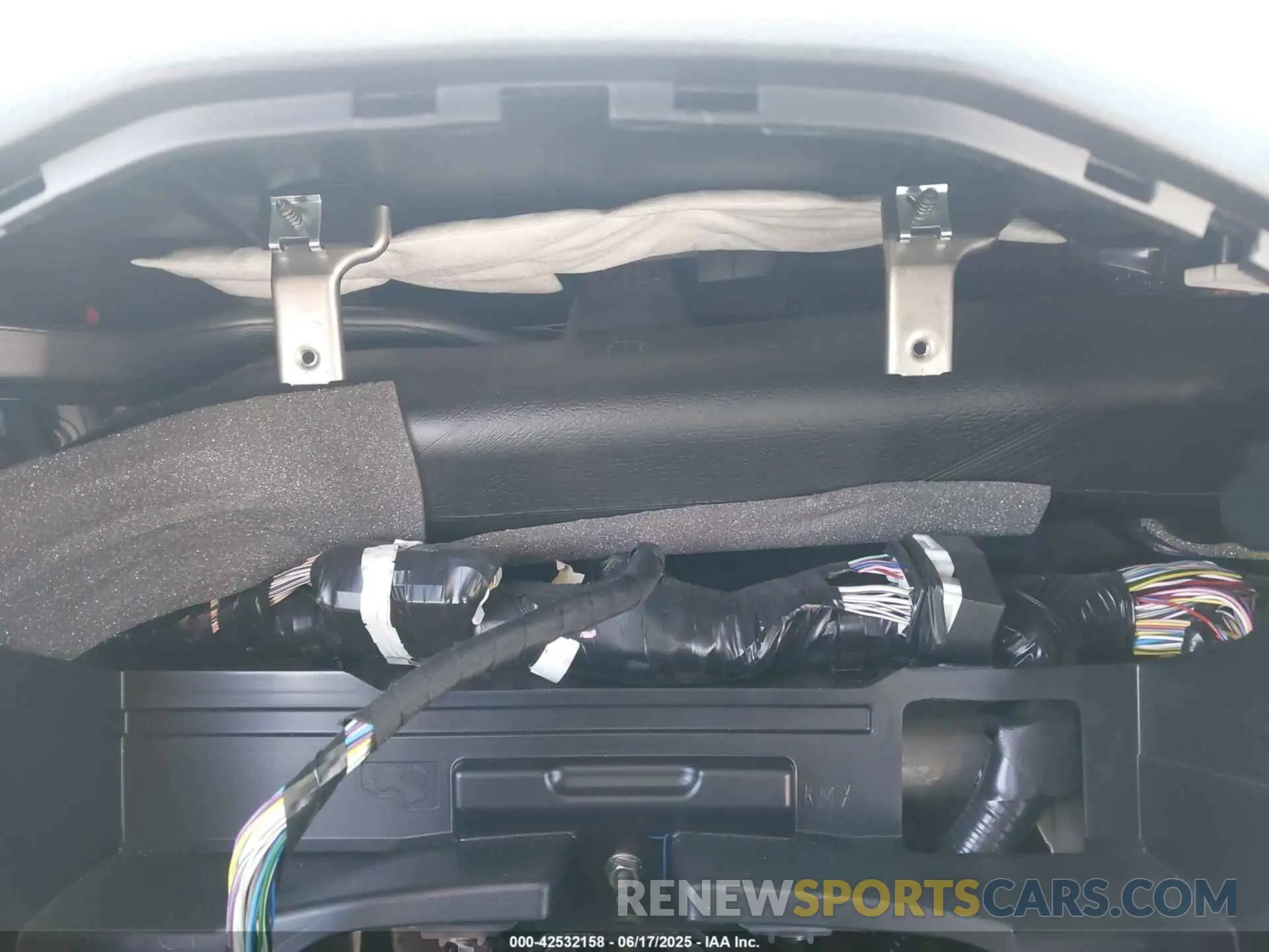 7 fotografías del automóvil dañado 3TMCZ5AN2PM546803 TOYOTA TACOMA 2023