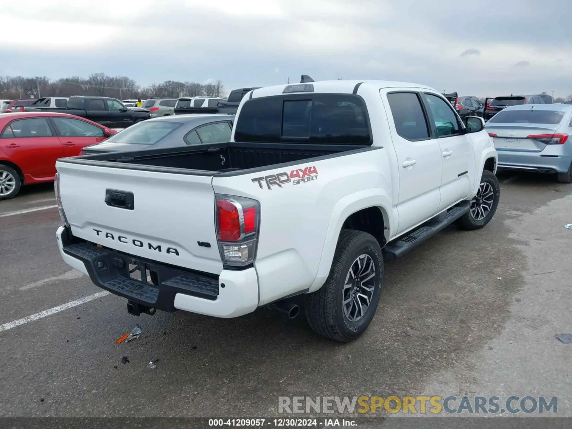 4 fotografías del automóvil dañado 3TMCZ5AN2PM552746 TOYOTA TACOMA 2023