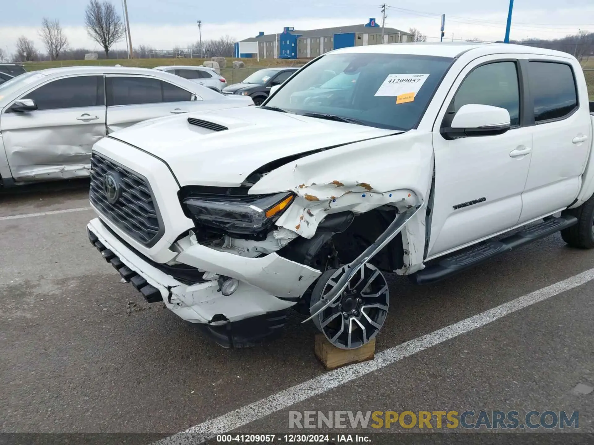6 fotografías del automóvil dañado 3TMCZ5AN2PM552746 TOYOTA TACOMA 2023