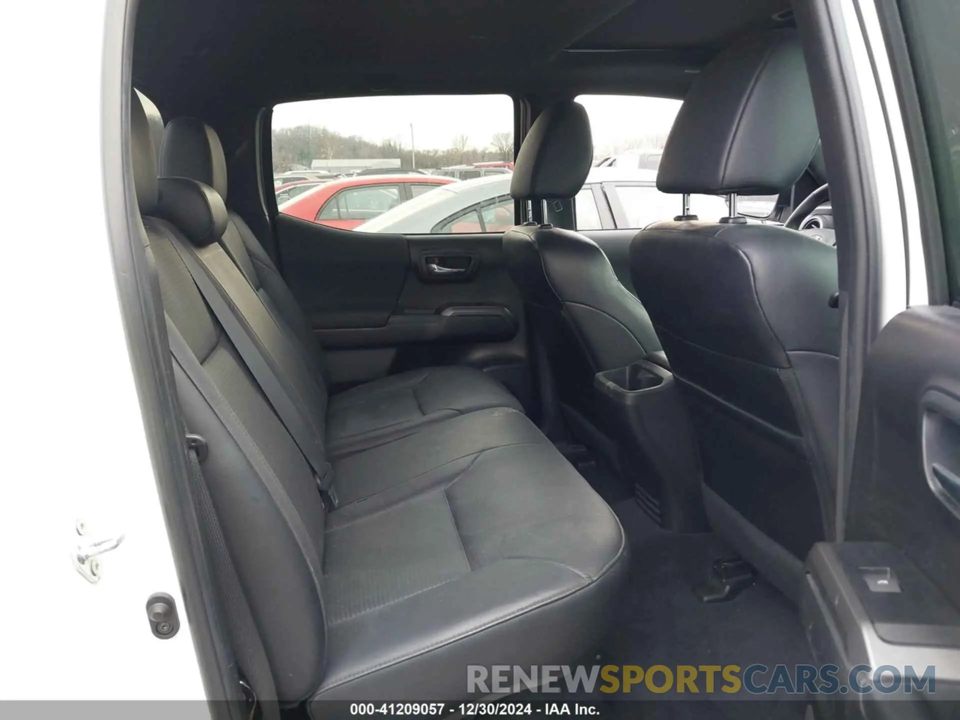 8 fotografías del automóvil dañado 3TMCZ5AN2PM552746 TOYOTA TACOMA 2023