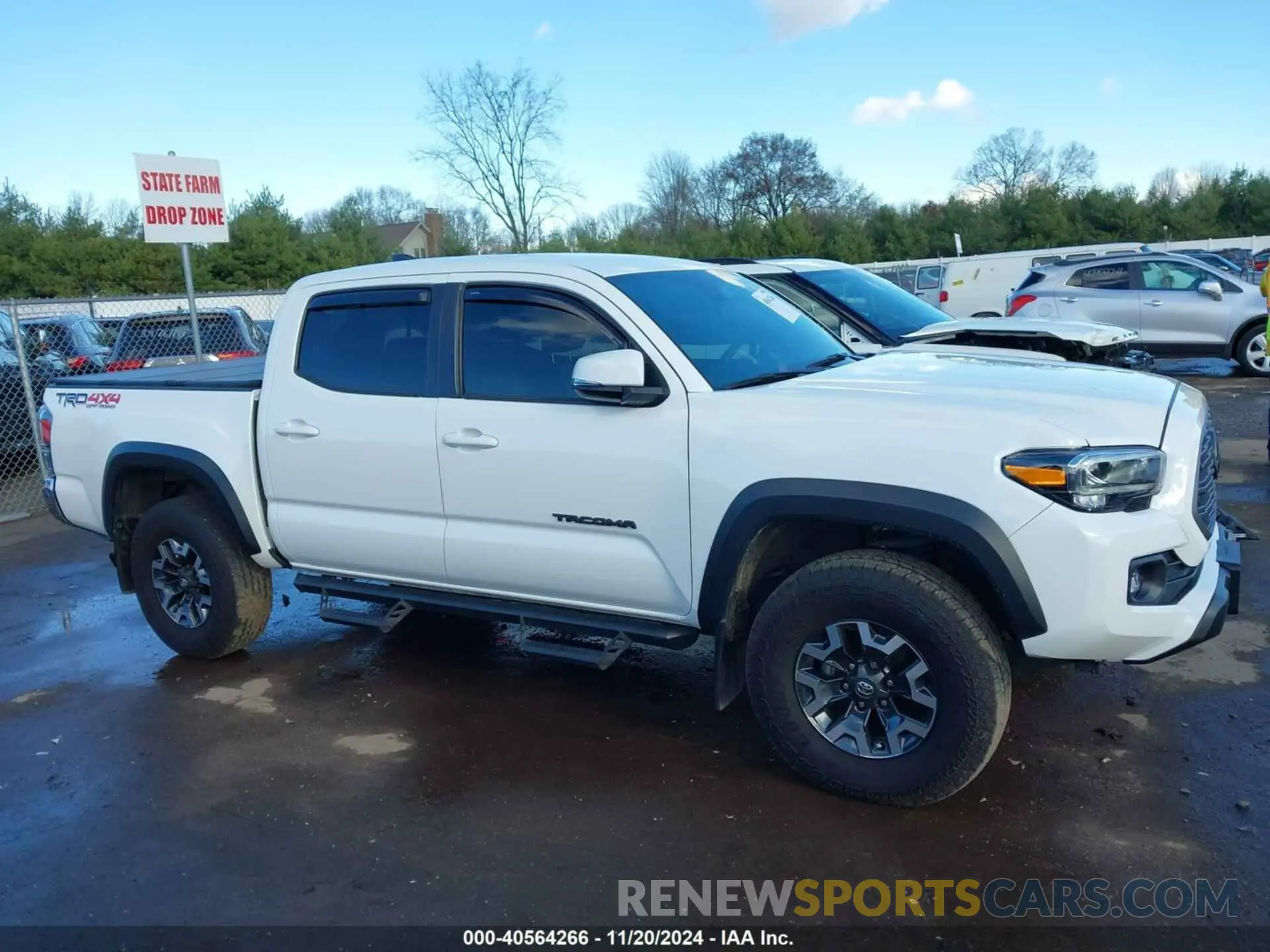 13 fotografías del automóvil dañado 3TMCZ5AN2PM558837 TOYOTA TACOMA 2023