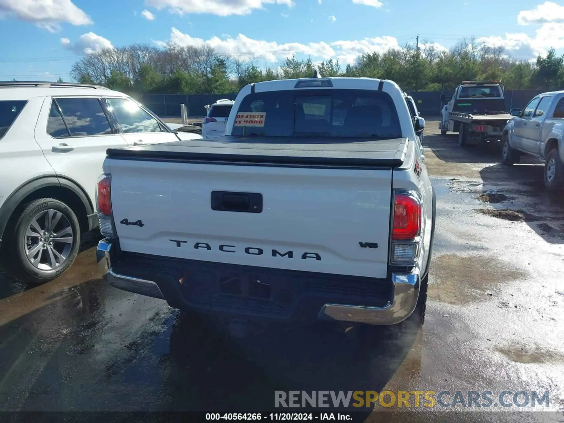 16 fotografías del automóvil dañado 3TMCZ5AN2PM558837 TOYOTA TACOMA 2023