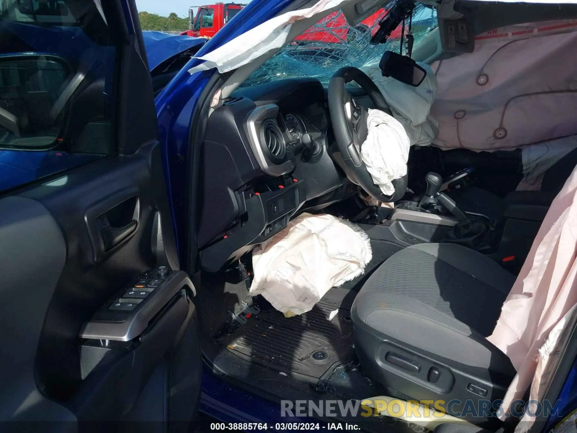 5 fotografías del automóvil dañado 3TMCZ5AN2PM569577 TOYOTA TACOMA 2023