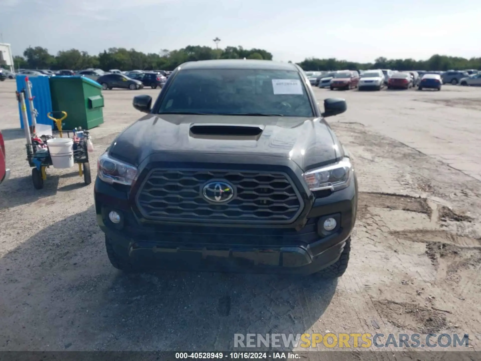 13 fotografías del automóvil dañado 3TMCZ5AN2PM585889 TOYOTA TACOMA 2023