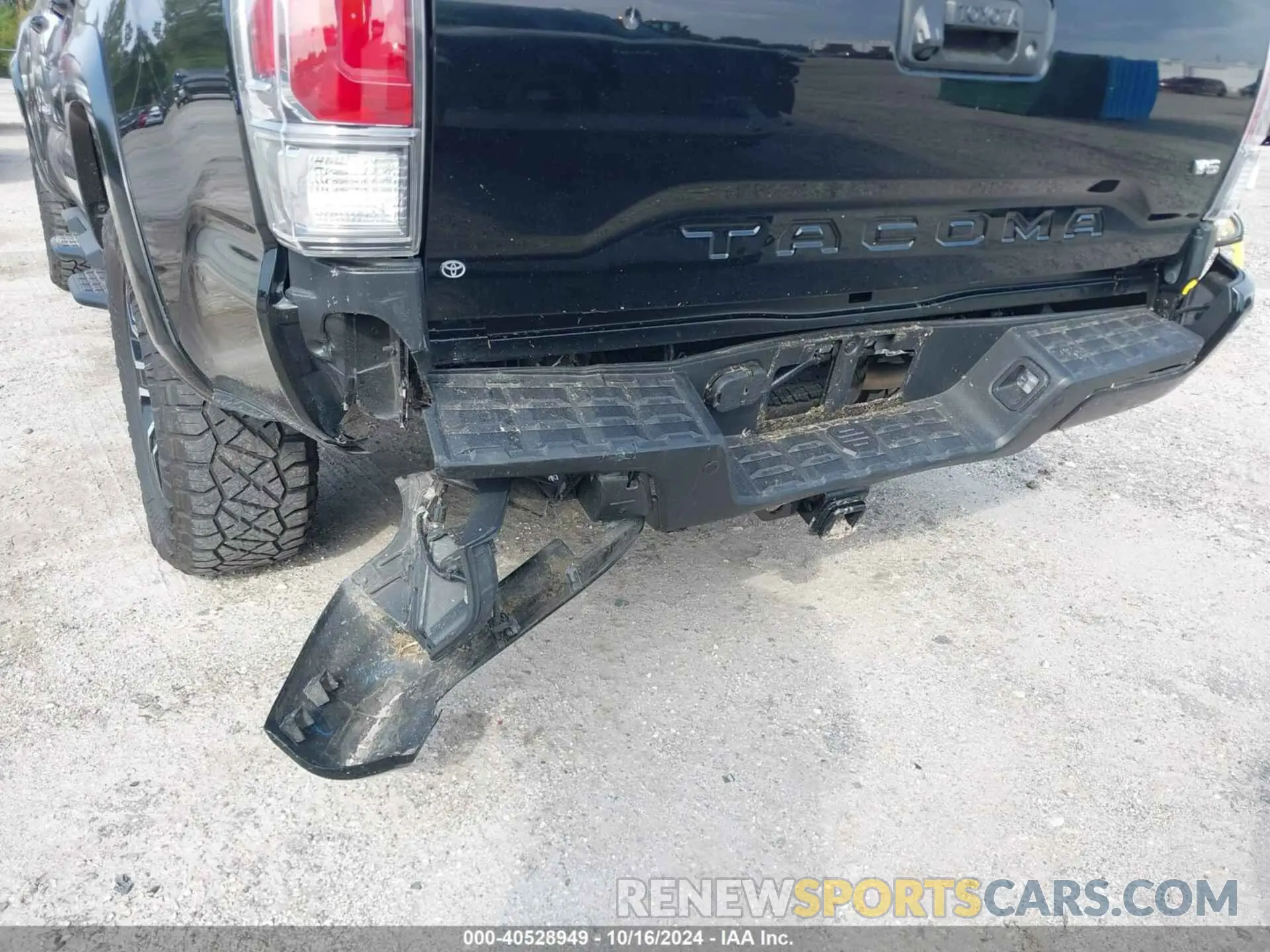6 fotografías del automóvil dañado 3TMCZ5AN2PM585889 TOYOTA TACOMA 2023
